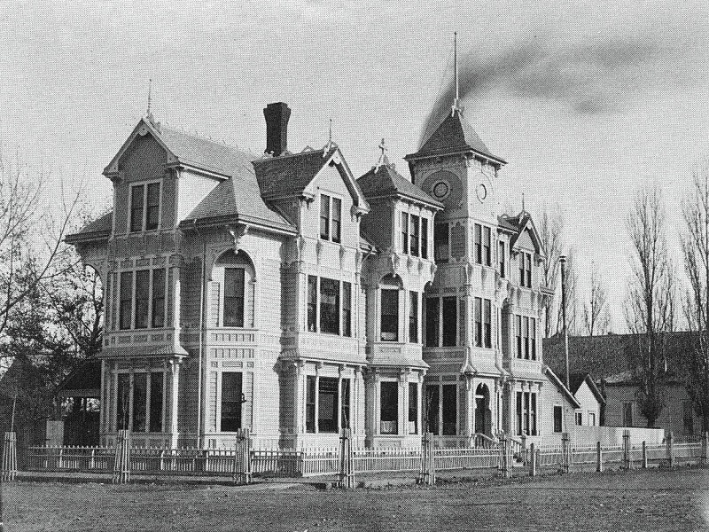 Saint Elizabeth Hospital, 1897 2nd and Church St