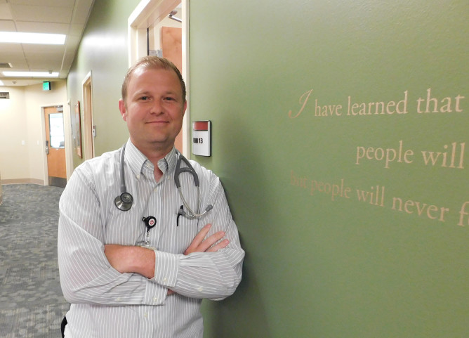 Dr Mitchell Mendenhall, MD, Family Medicine